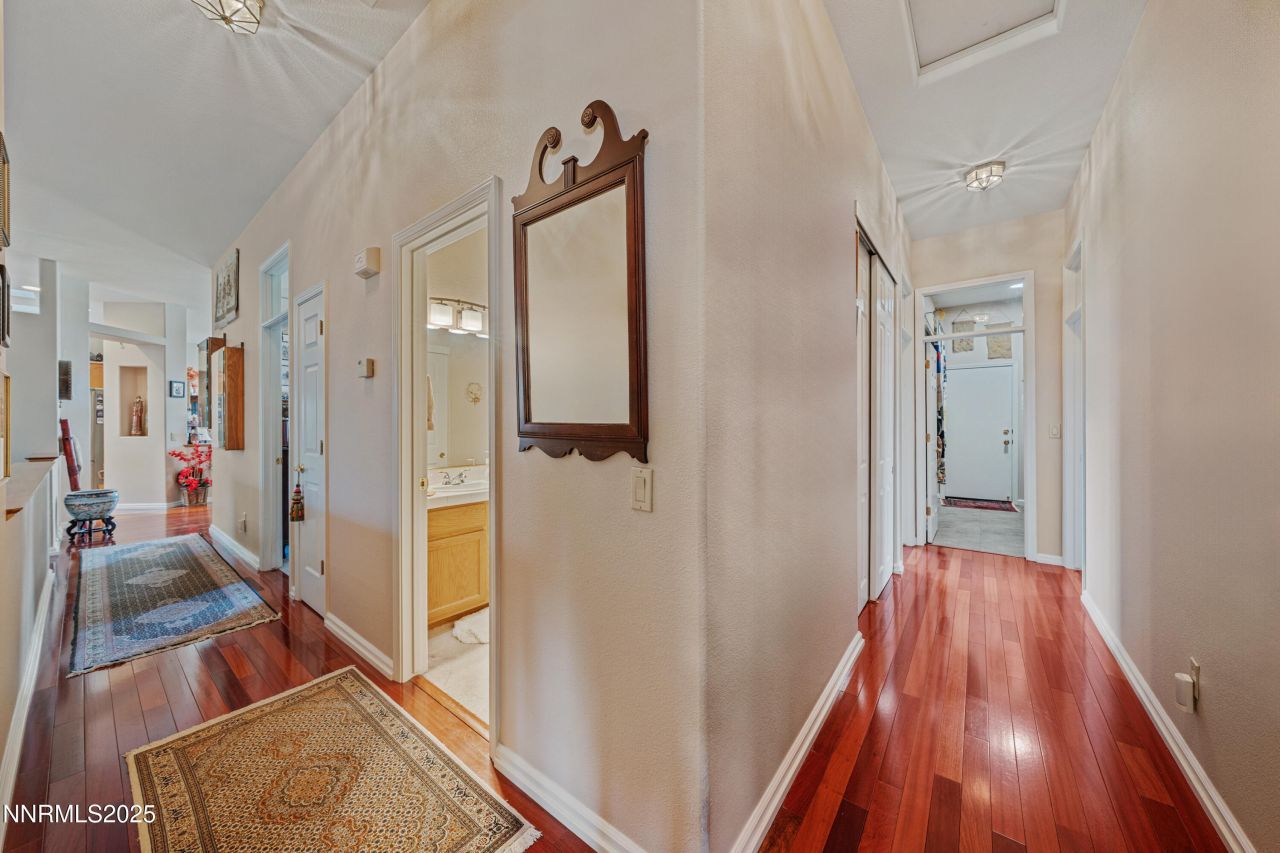 1105 Wisteria Drive, Minden, NV 89423 Photo