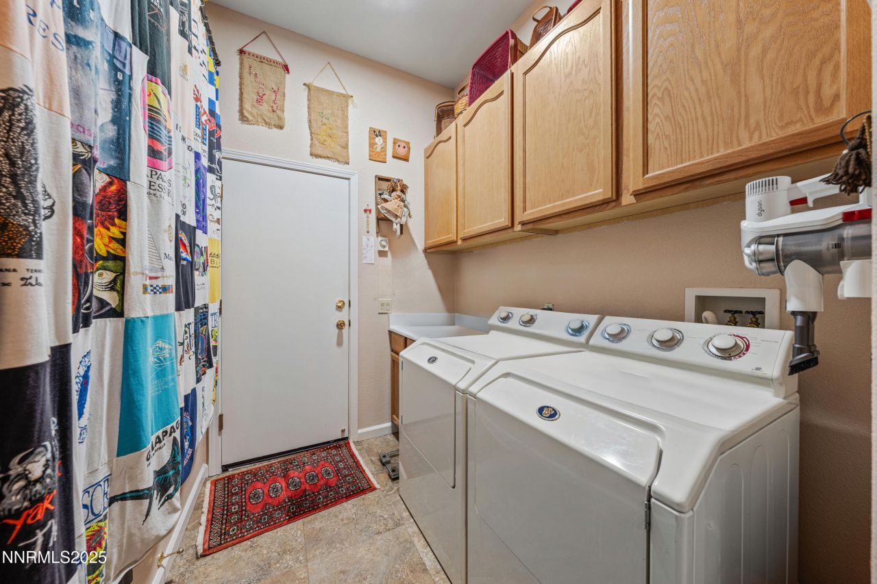 1105 Wisteria Drive, Minden, NV 89423 Photo