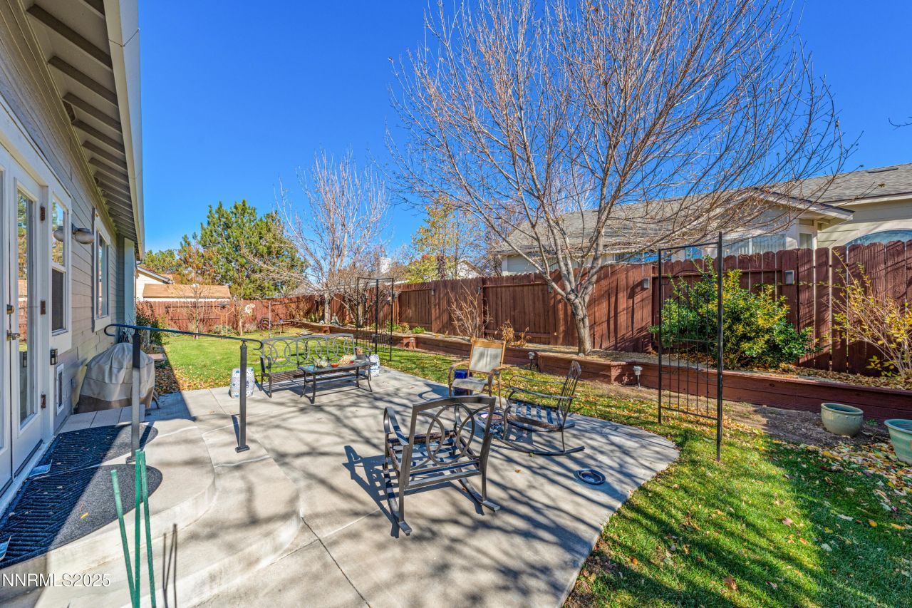 1105 Wisteria Drive, Minden, NV 89423 Photo