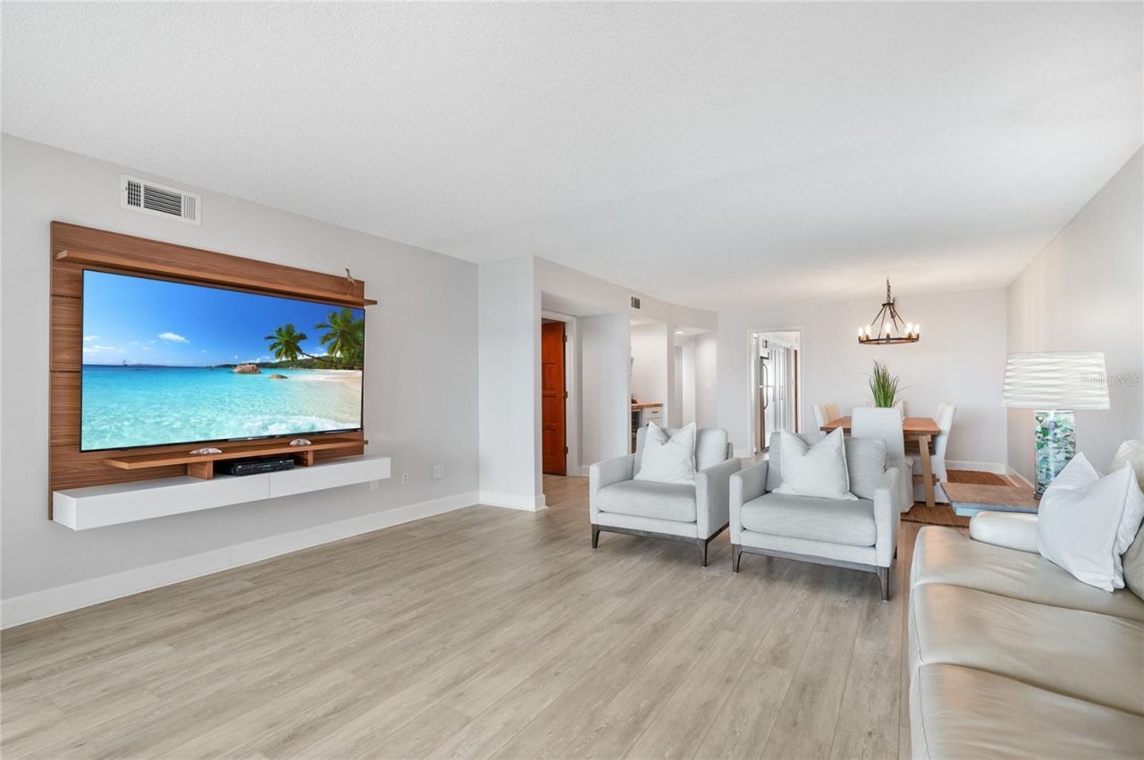 1007 Gulf Drive N, Unit 106, Bradenton Beach, FL 34217 Photo