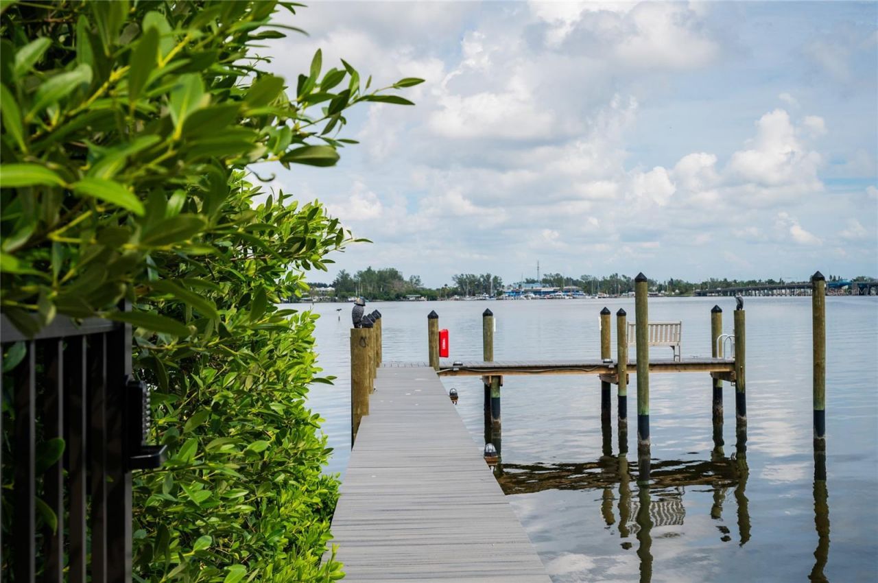 1007 Gulf Drive N, Unit 106, Bradenton Beach, FL 34217 Photo