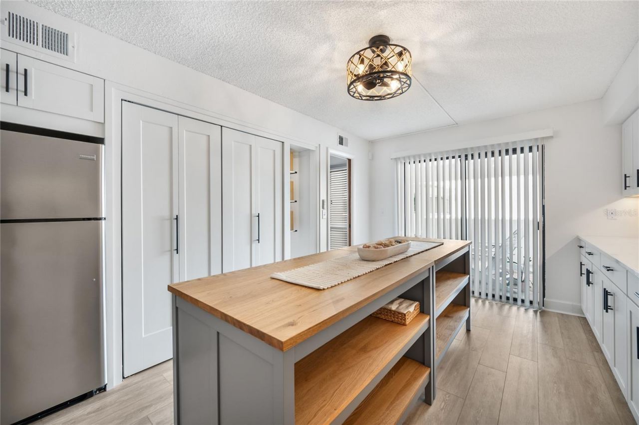 1007 Gulf Drive N, Unit 106, Bradenton Beach, FL 34217 Photo