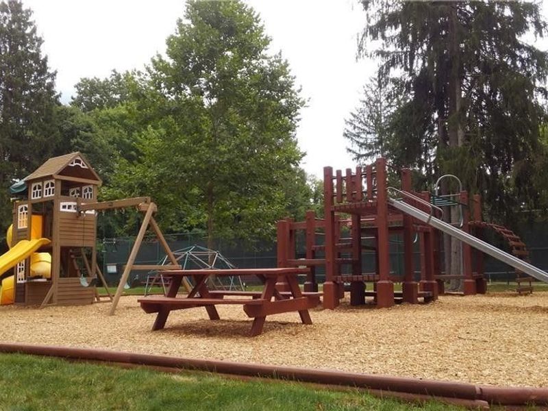 796 Pipes Court, Unit 1604, Sagamore Hills, OH 44067 Photo 23