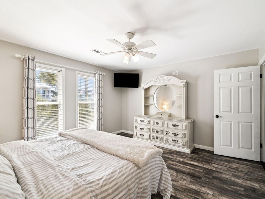 Property Image 80