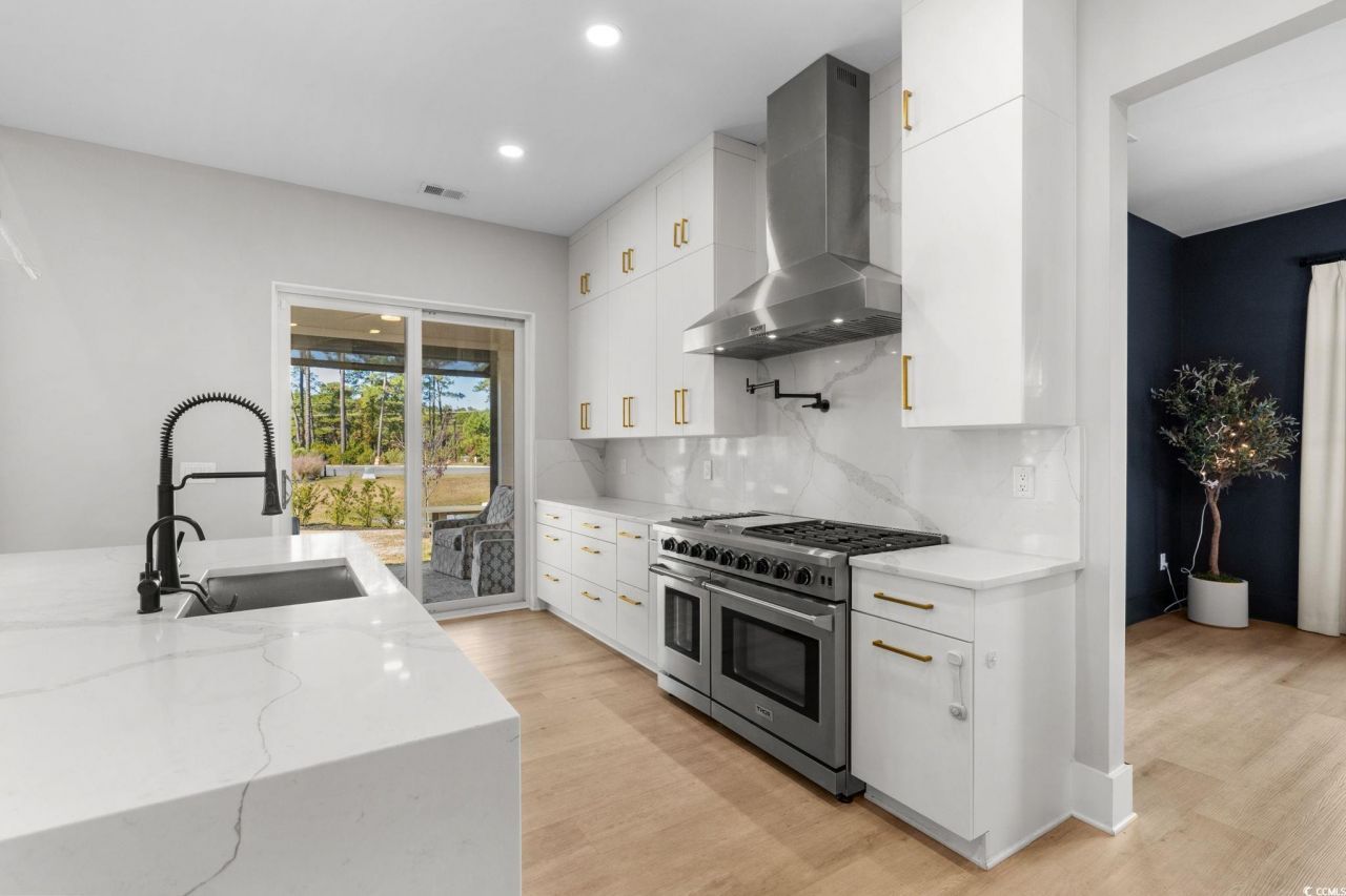 5917 Country Club Dr. Photo 12