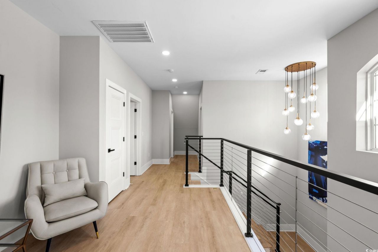 5917 Country Club Dr. Photo 26