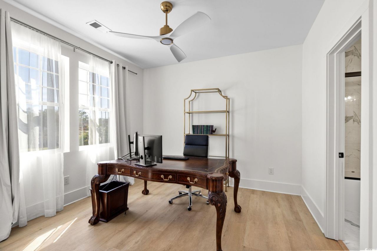 5917 Country Club Dr. Photo 27