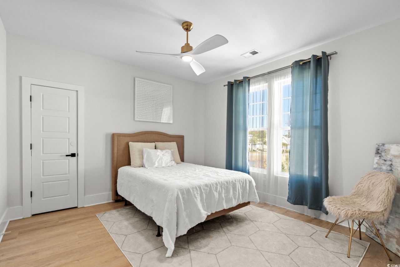 5917 Country Club Dr. Photo 29