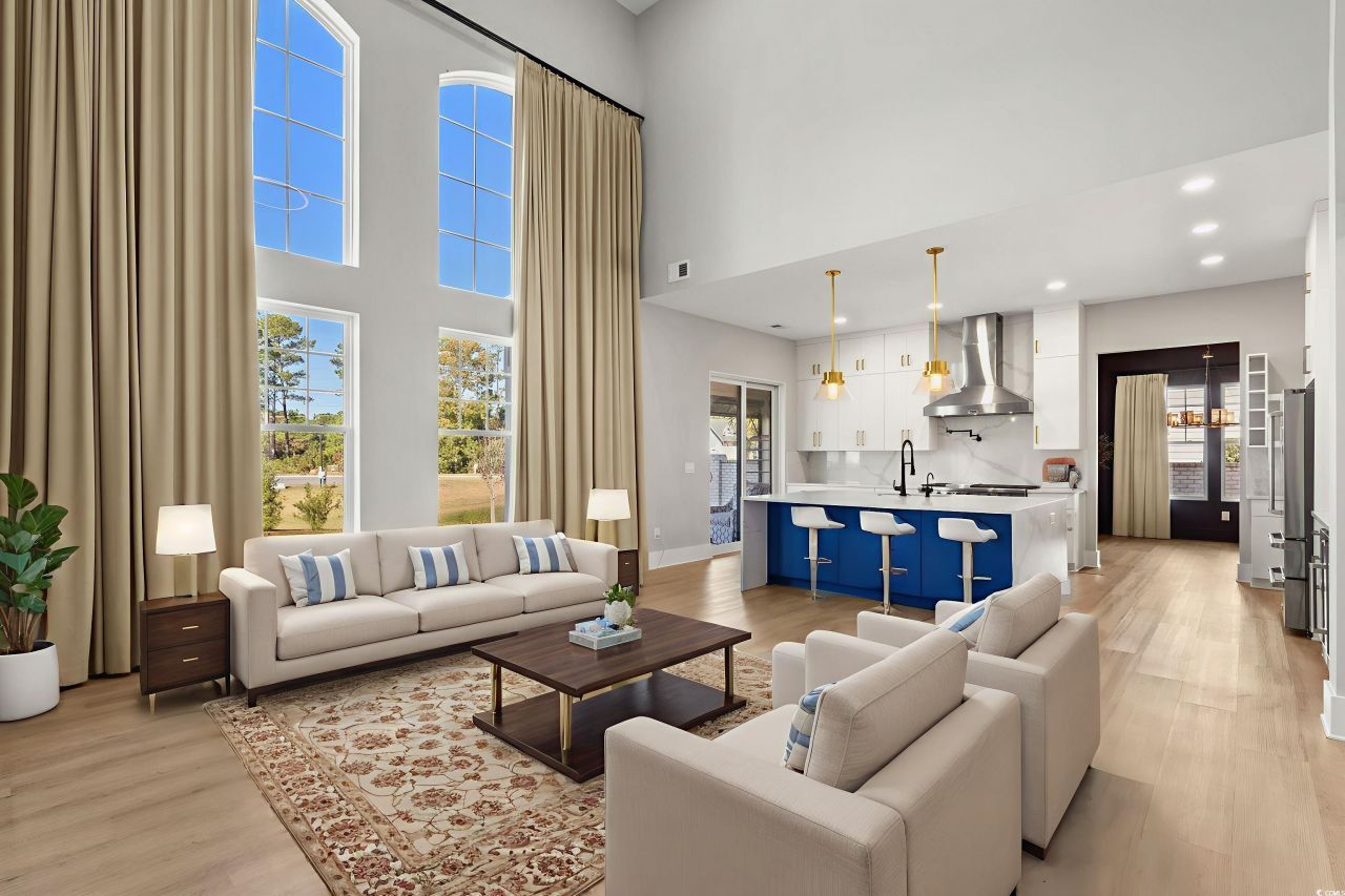 5917 Country Club Dr. Photo 3