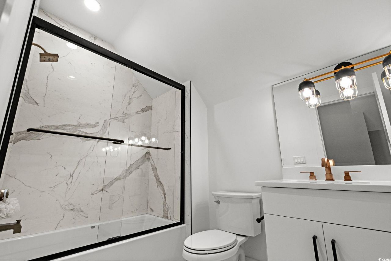 5917 Country Club Dr. Photo 34