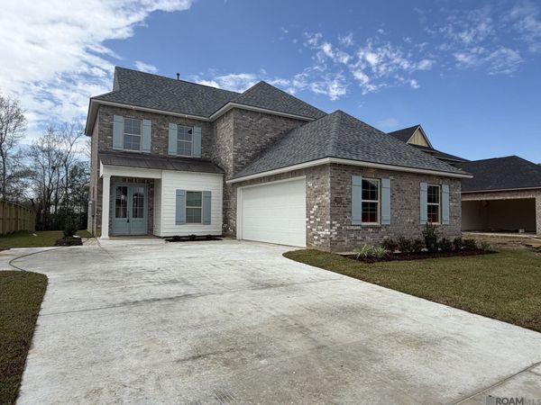 12051 Clare Ct, Geismar, LA 70734