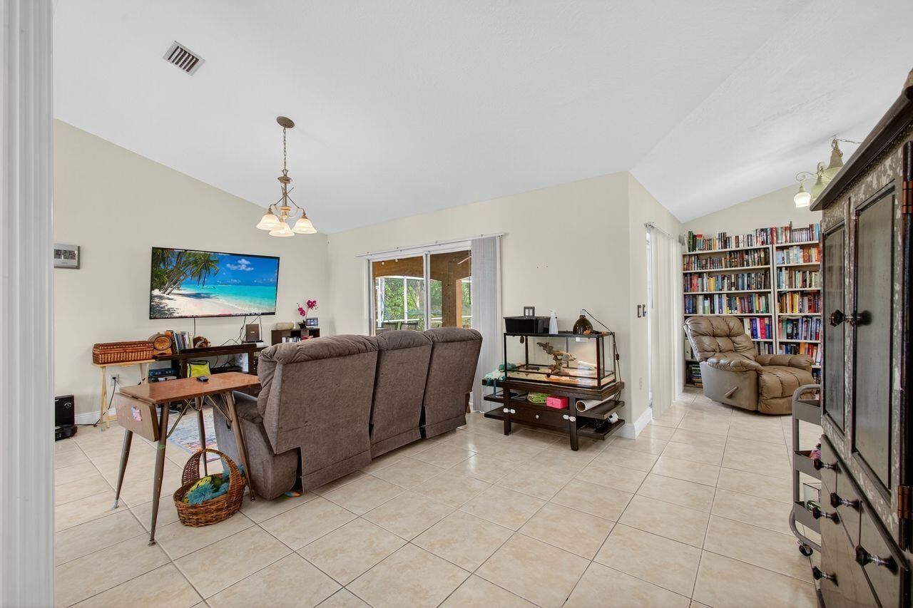 3282 SE West Snow Road, Port Saint Lucie, FL 34984 Photo