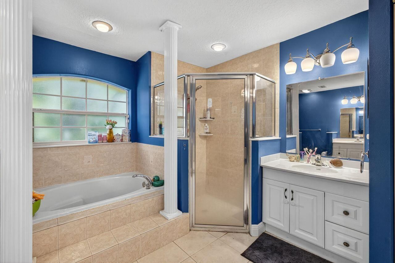 3282 SE West Snow Road, Port Saint Lucie, FL 34984 Photo