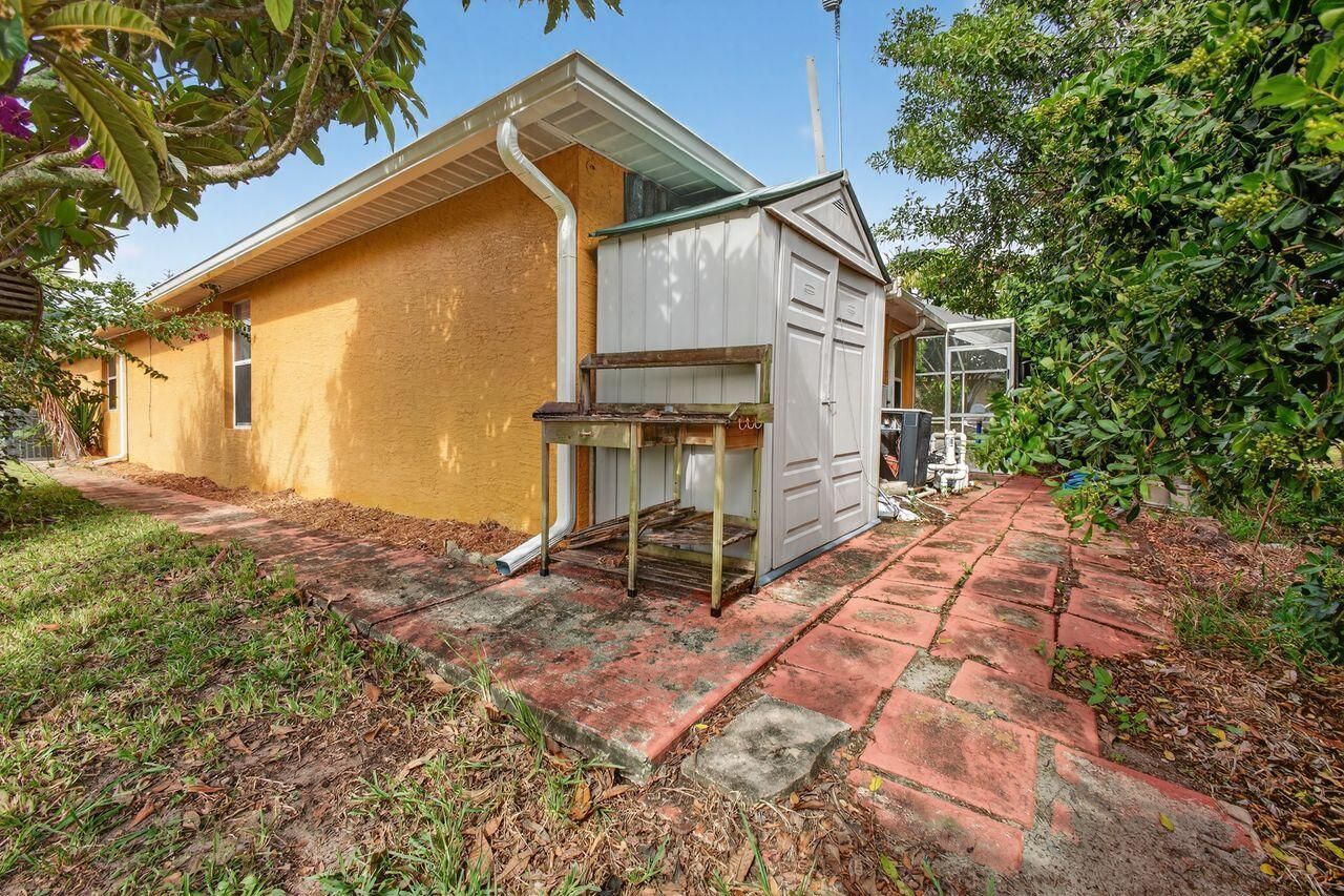 3282 SE West Snow Road, Port Saint Lucie, FL 34984 Photo