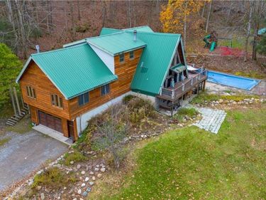 9138 State Road, Colden, NY 14033