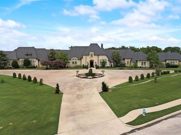 1705 Bison Meadow Lane, Heath, TX 75032