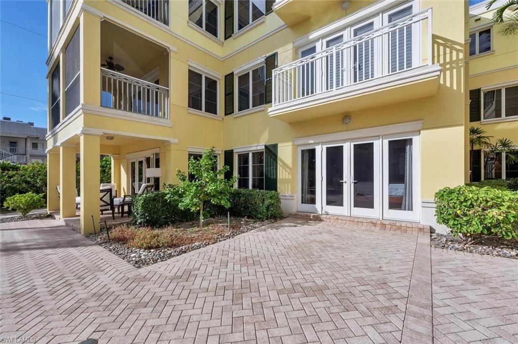 325 3rd St S, Unit 6, Naples, FL 34102 Photo