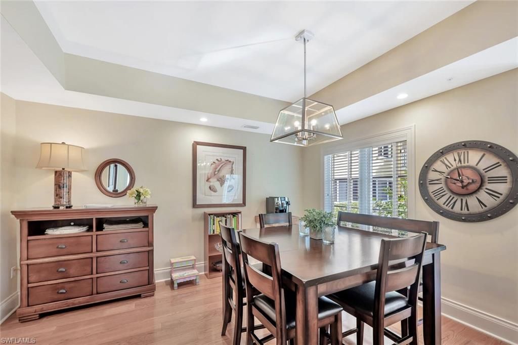325 3rd St S, Unit 6, Naples, FL 34102 Photo