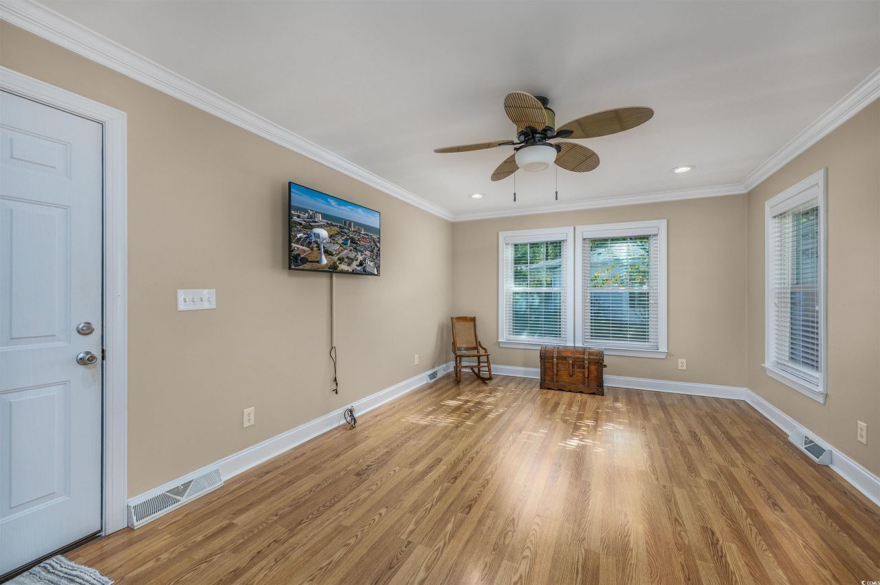 2016 Huron Ct. Photo 13