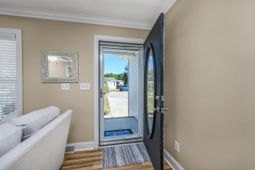 2016 Huron Ct. photo 4