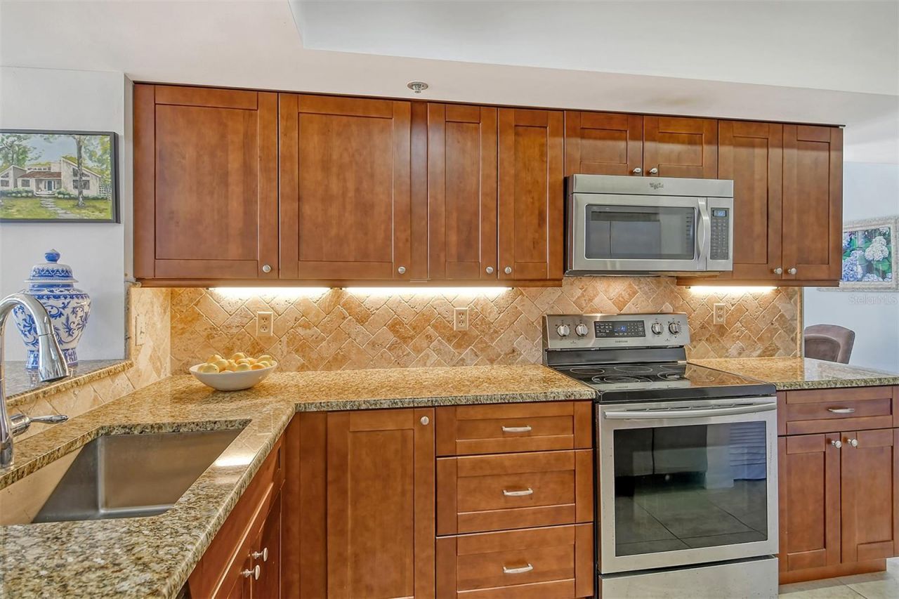 1932 Harbourside Drive, Unit 217, Longboat Key, FL 34228 Photo