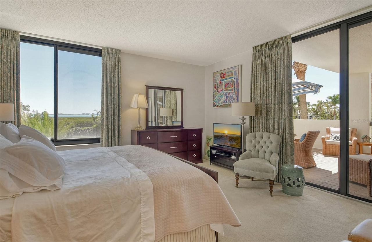 1932 Harbourside Drive, Unit 217, Longboat Key, FL 34228 Photo