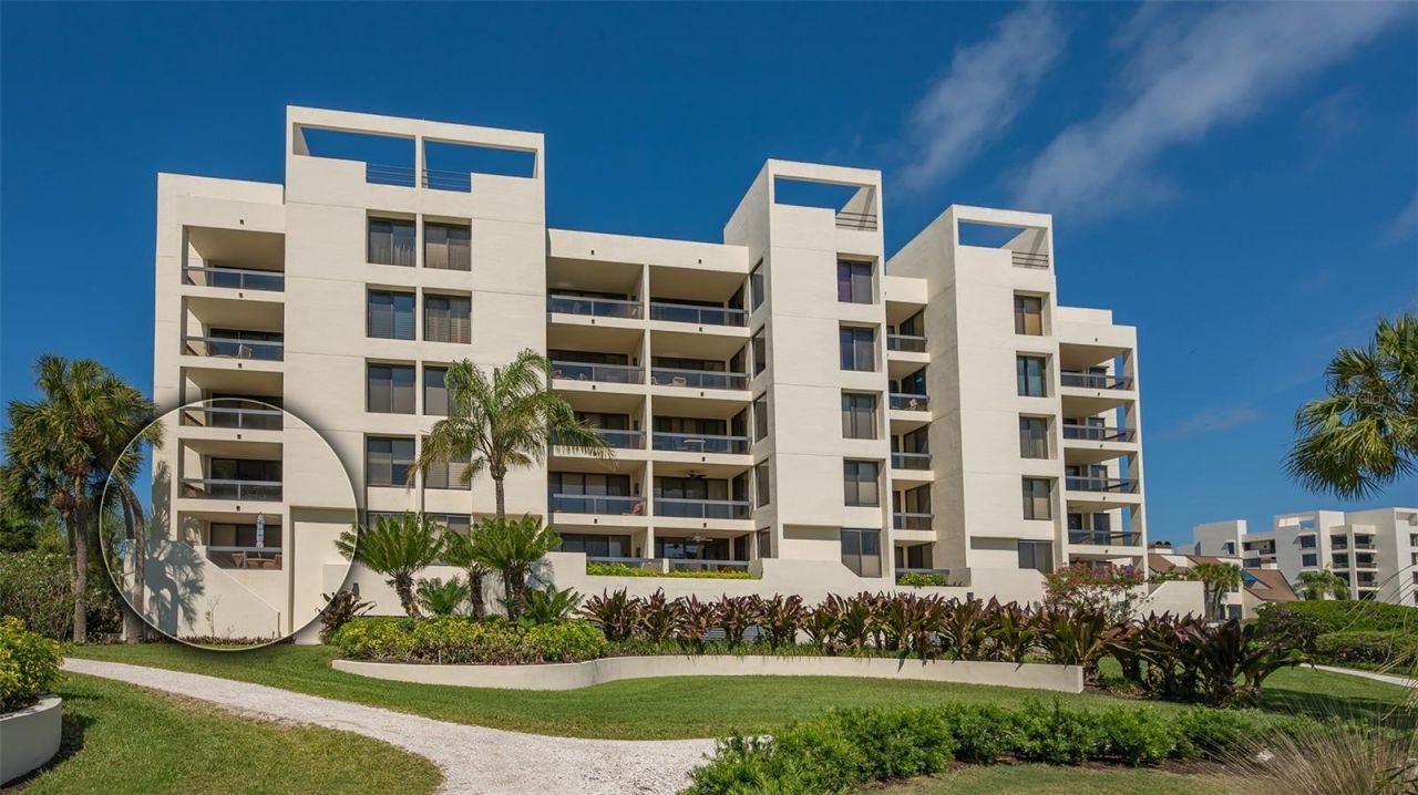 1932 Harbourside Drive, Unit 217, Longboat Key, FL 34228 Photo