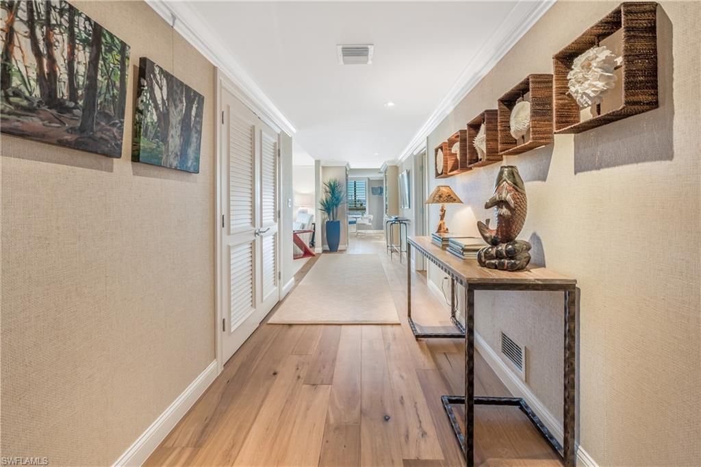 2400 Gulf Shore Blvd N, Unit 501, Naples, FL 34103 Photo