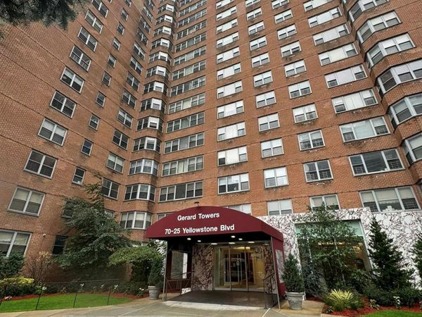 70-25 Yellowstone Blvd, Unit 1 Y, Forest Hills, NY 11375