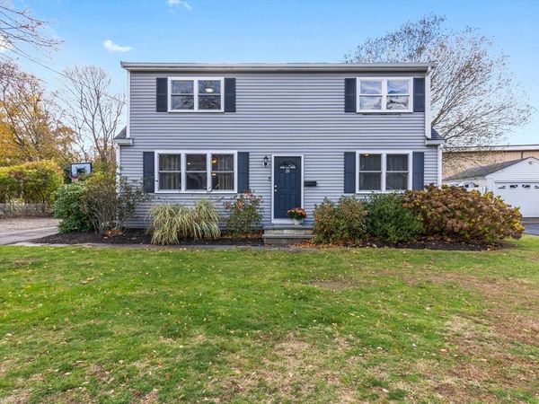 26 Marina Dr., Gloucester, MA 01930
