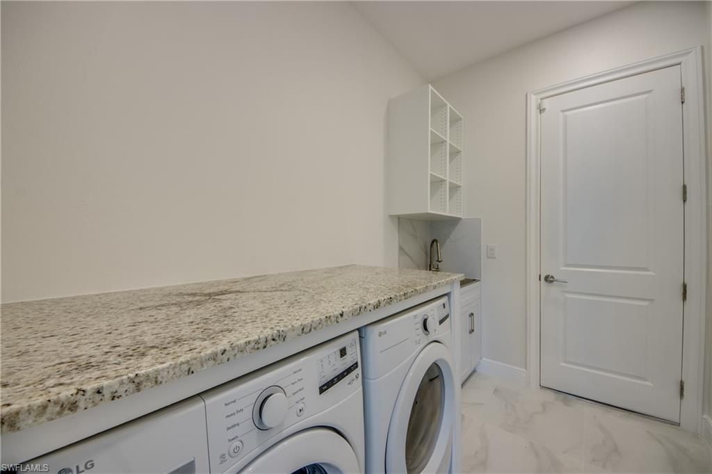 2332 NW 35th Pl, Cape Coral, FL 33993 Photo