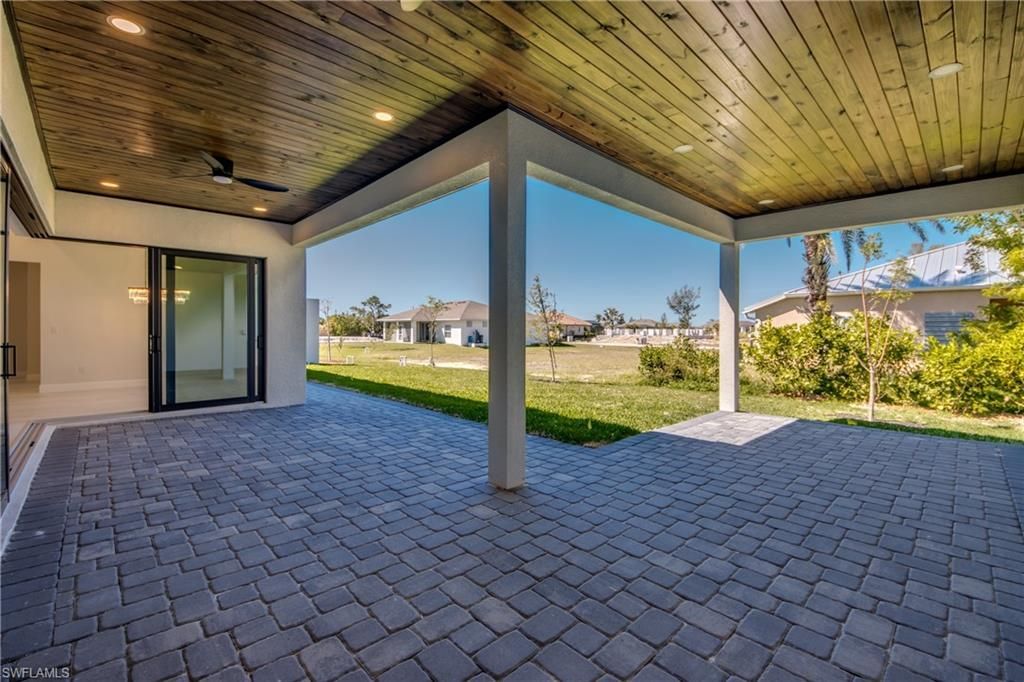 2332 NW 35th Pl, Cape Coral, FL 33993 Photo