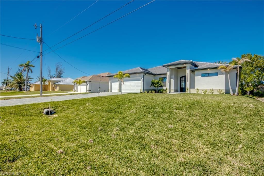 2332 NW 35th Pl, Cape Coral, FL 33993 Photo