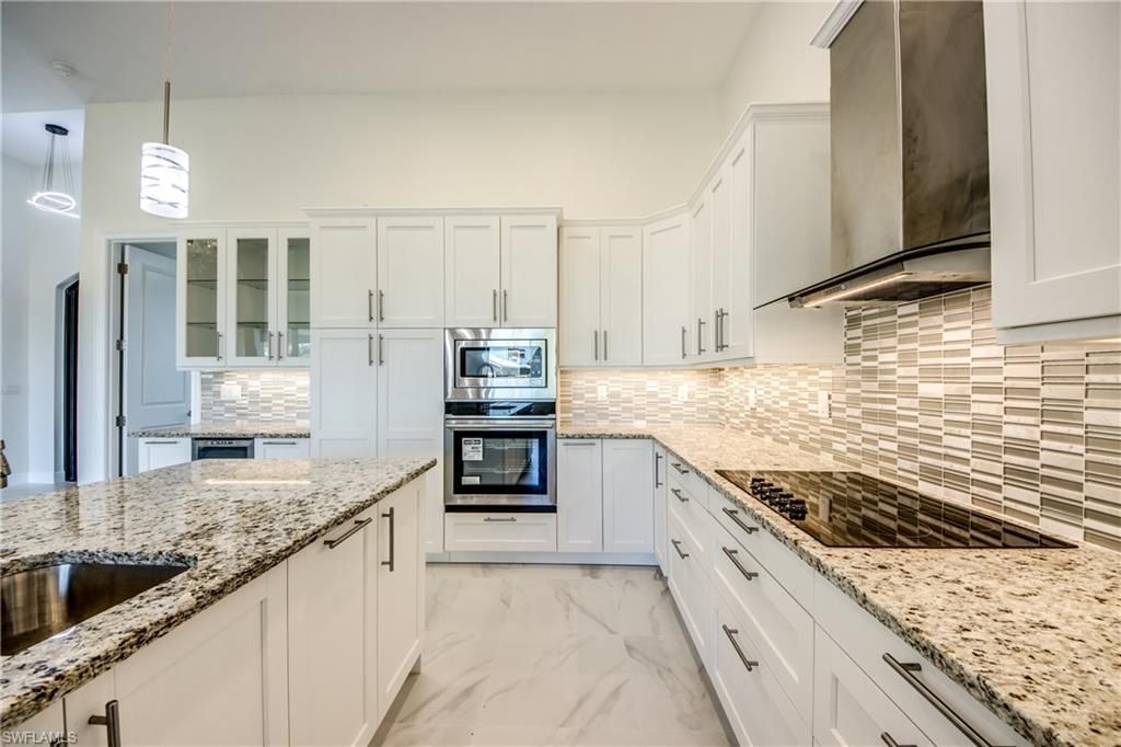 2332 NW 35th Pl, Cape Coral, FL 33993 Photo