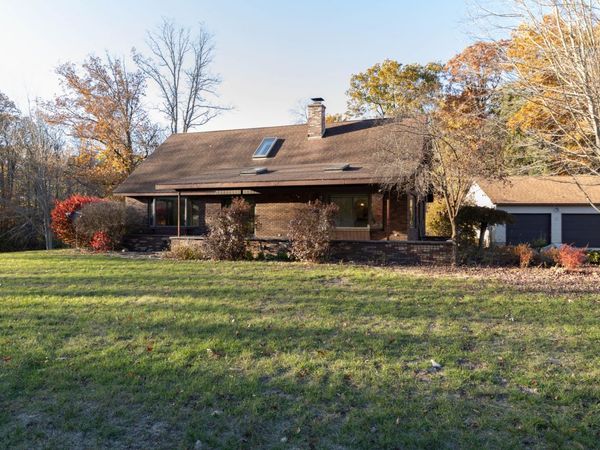 3733 S Brenlor Drive, Hesperia, MI 49421