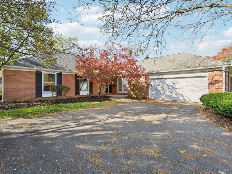 3701 Reed Road, Columbus, OH 43220 Photo 2