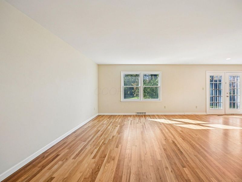 3701 Reed Road, Columbus, OH 43220 Photo 5