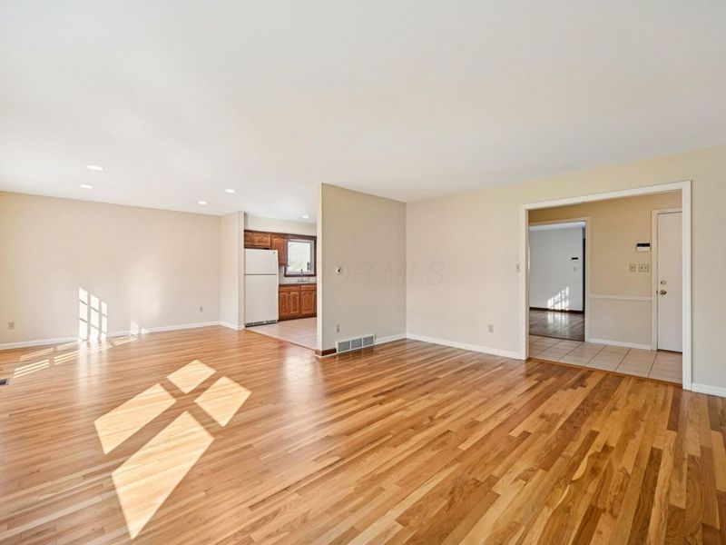 3701 Reed Road, Columbus, OH 43220 Photo 6