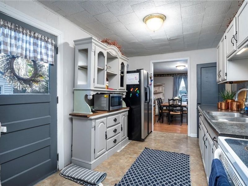 417 E Main Street, Leesburg, OH 45135 Photo 11