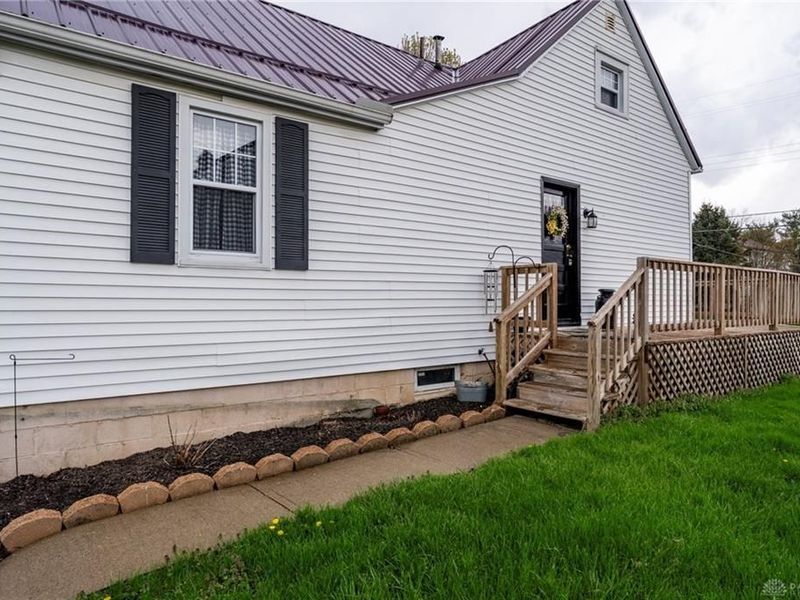 417 E Main Street, Leesburg, OH 45135 Photo 3