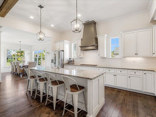 867 CYPRESS POND DR, Collierville, TN 38017