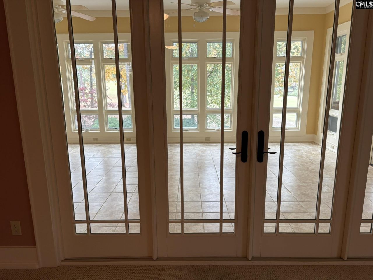 159 Greenside Drive Photo 23