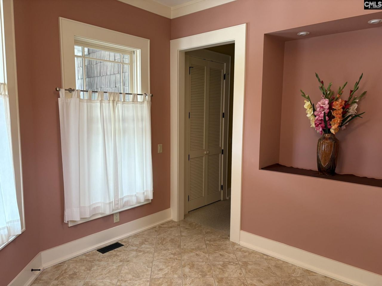 159 Greenside Drive Photo 33