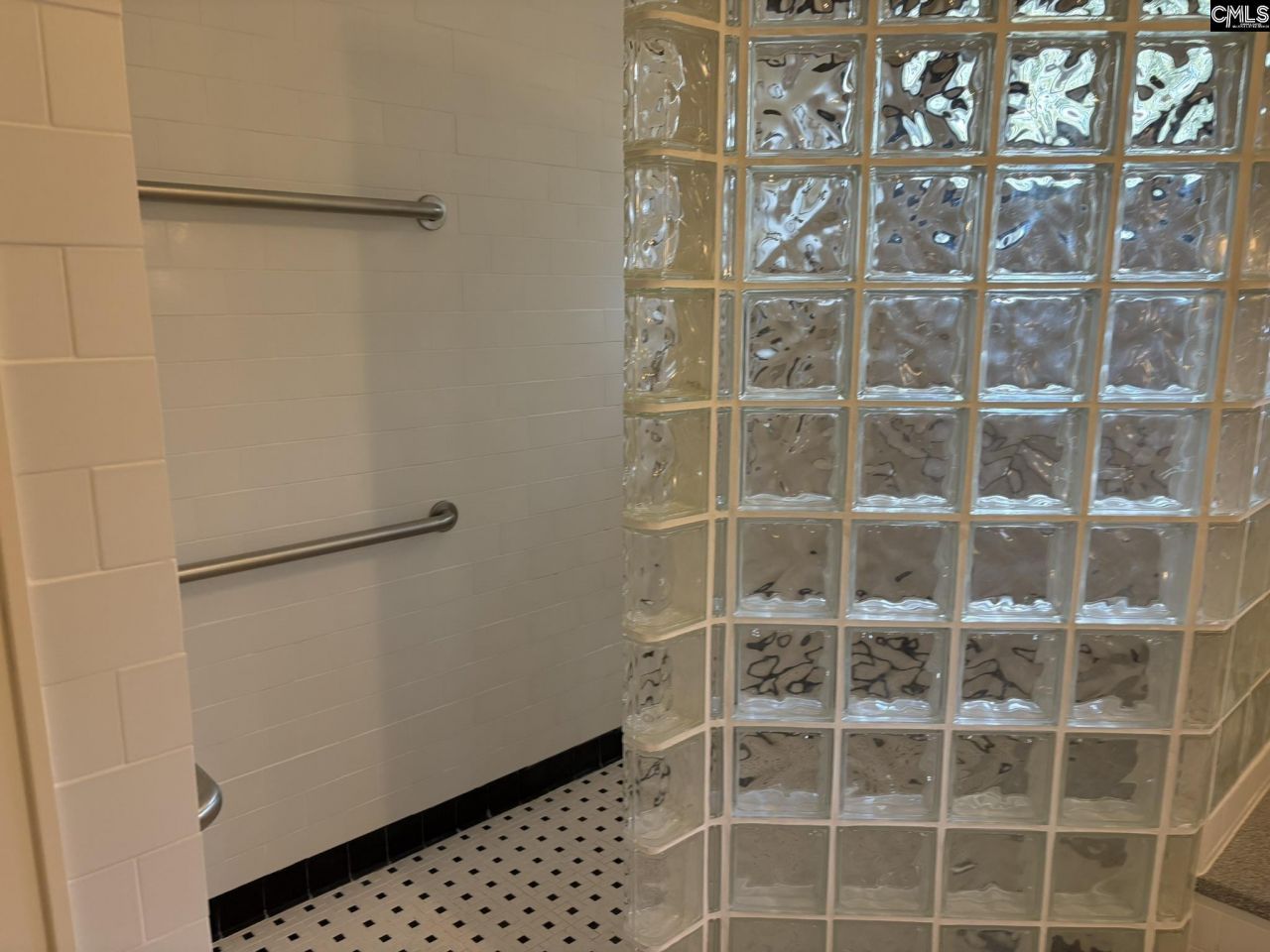 159 Greenside Drive Photo 40