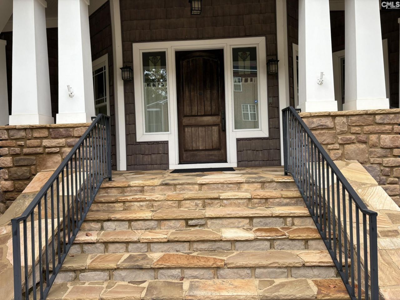 159 Greenside Drive Photo 5