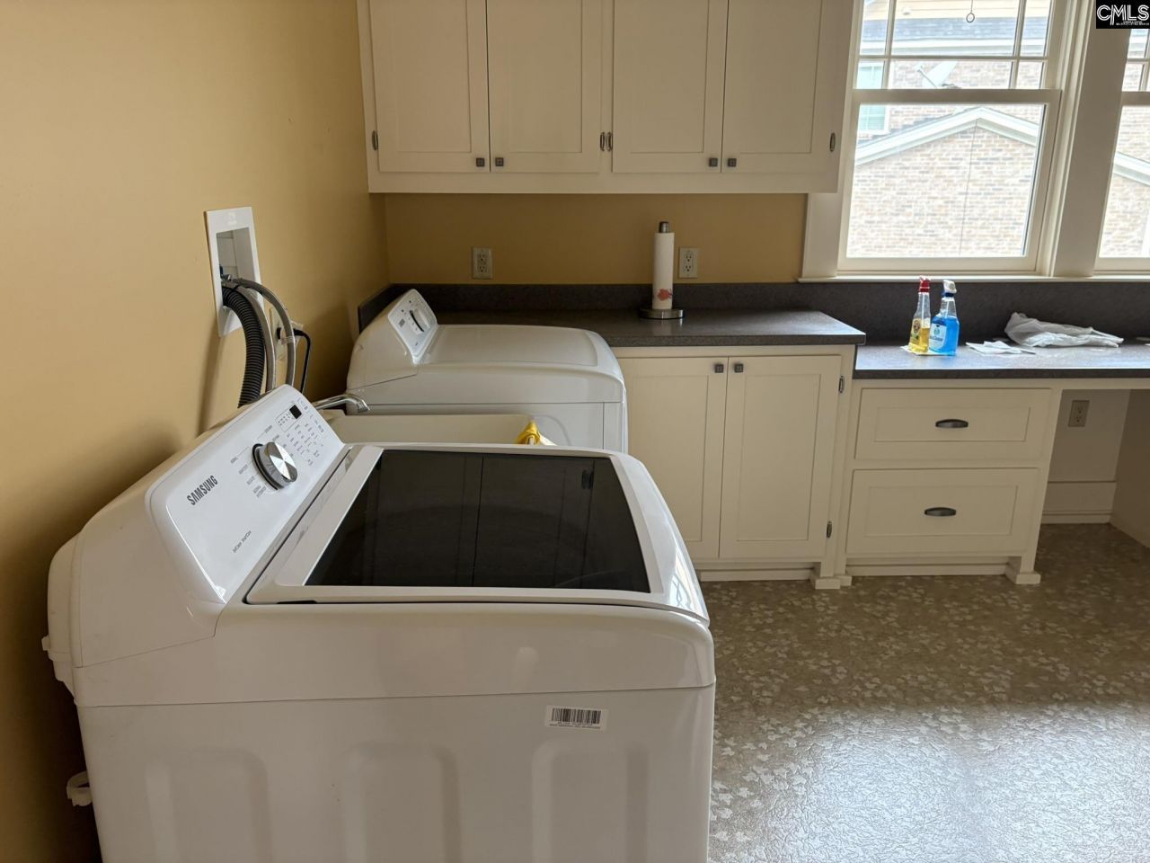 159 Greenside Drive Photo 8