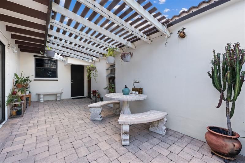 1551 Monroe Street, Hollywood, FL 33020 Photo