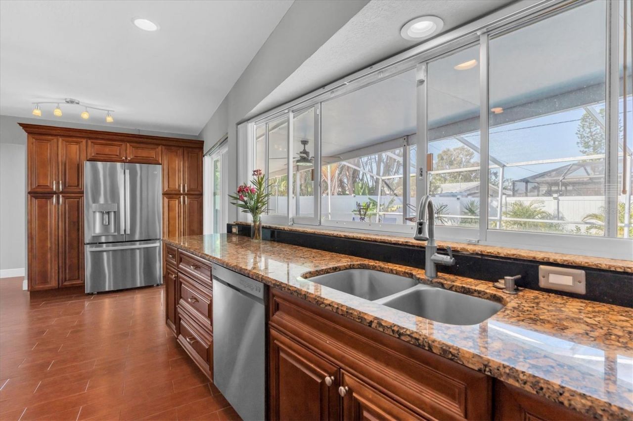 4301 50th Terrace S, Saint Petersburg, FL 33711 Photo