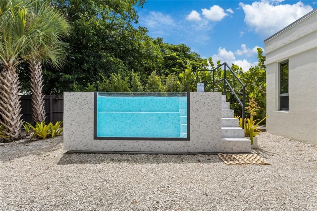 1212 10th Ave N, Naples, FL 34102 Photo