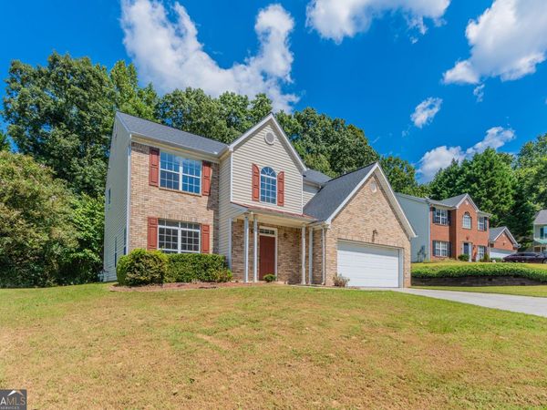 818 Pond View Court, Sugar Hill, GA 30518
